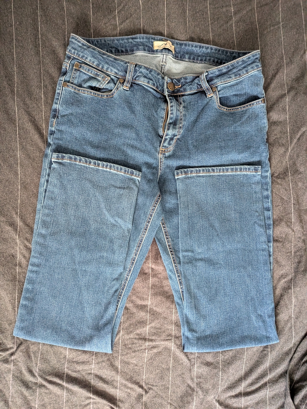 Women’s Blue Mountain Jeans Size 14